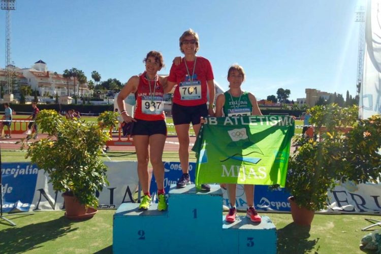 Encarni Villena, del Club Ascari-Harman Trail Running, logra dos oros y una plata en los Encuentros de Atletismo Popular de la Diputación