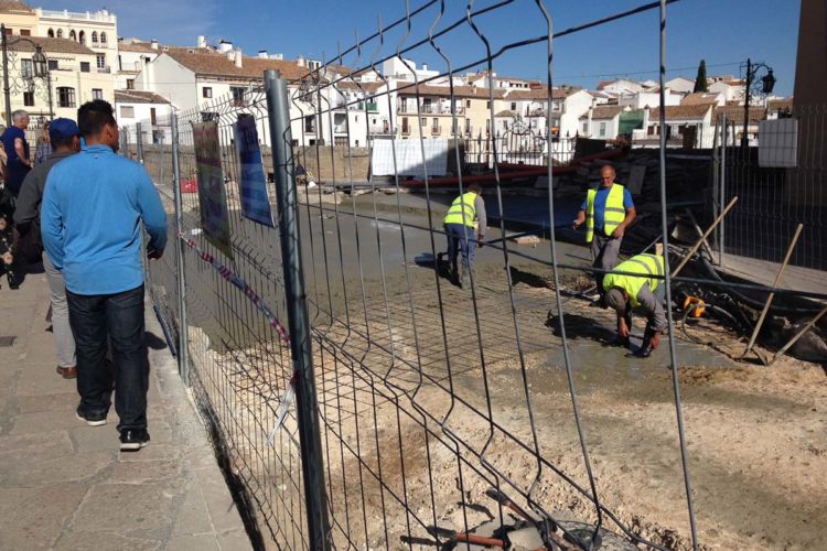 La Plataforma del Puente Nuevo no cede y trasladará al Pleno del lunes su negativa al corte sin que se ofrezca una alternativa