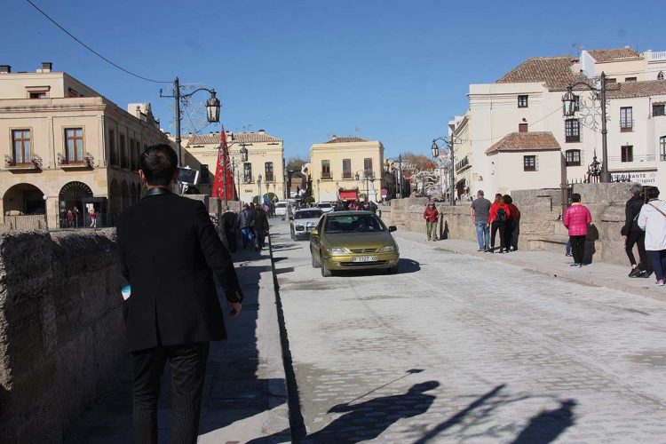 Abren de forma temporal el Puente Nuevo, hasta Reyes, cuando se cortará otra vez la circulación