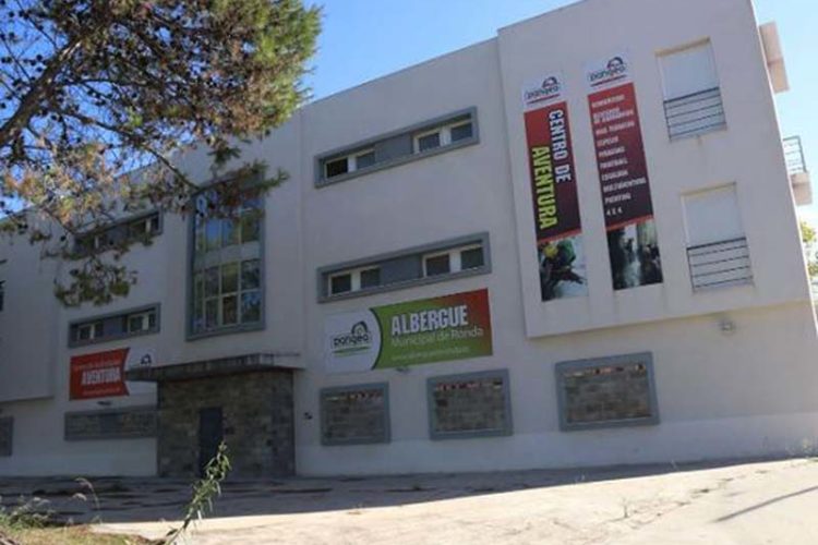 APR propone reabrir el Albergue Municipal para desarrollar un programa escolar de rutas romanas y musulmanas en Ronda