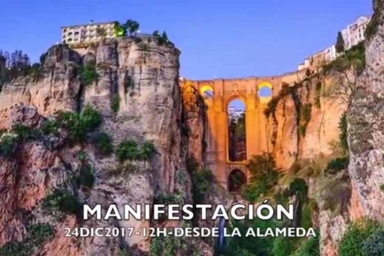 La Plataforma Contraria al Corte del Puente intensifica su campaña para animar a los rondeños a que acudan a la manifestación del 24D