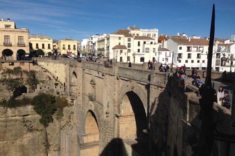Turismo de Ronda inicia un plan de acciones para promocionar la oferta de la ciudad en Portugal y atraer visitantes del país vecino