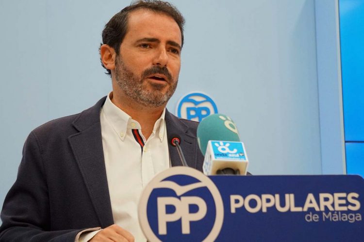 El PP de Málaga considera insostenible la situación de la alcaldesa de Ronda por el ‘caso boda’: “Que dimita por dignidad”