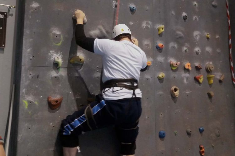 Ocho miembros de Asprodisis participarán en el Campeonato Andaluz de Escalada