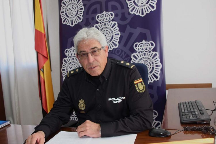 El inspector jefe José Luis Molina se pone al frente de la Comisaría de la Policía Nacional de Ronda
