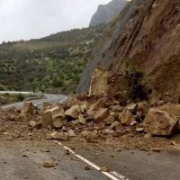 Desprendimiento en la carretera de Sevilla.