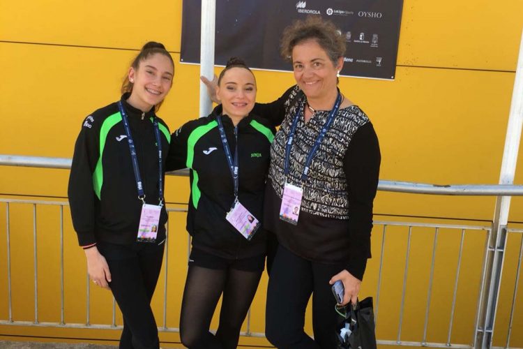 Las rondeñas Sonia Santos y Eva Varea se sitúan entre las cincuenta mejores gimnastas del país