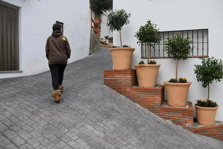 Pujerra finaliza los trabajos de abastecimiento de agua en calles del centro de la población