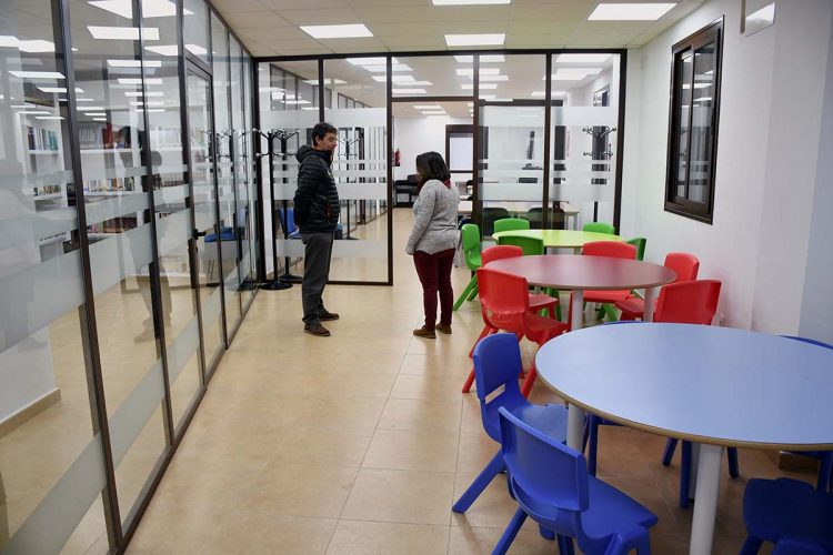 Algatocín redacta un proyecto para la climatización de su Biblioteca Municipal