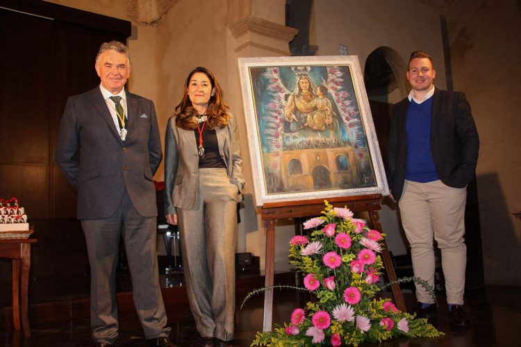 La Hermandad de la Virgen de la Cabeza presenta el cartel anunciador de la romería que tendrá lugar el 6 de mayo