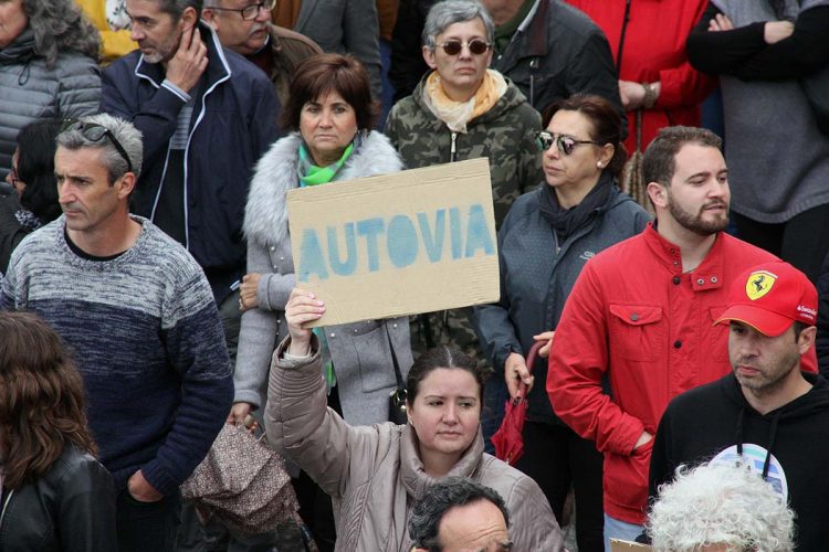 La Plataforma Autovía Ronda Ya pone en marcha una campaña para recabar el apoyo de los más de 30 municipios serranos