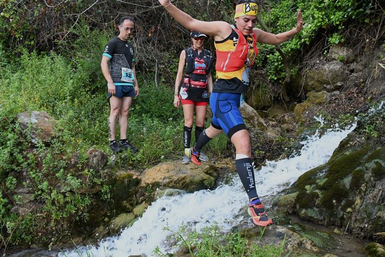 Cerca de 500 corredores participaron en la CxM Alpandeire 2018