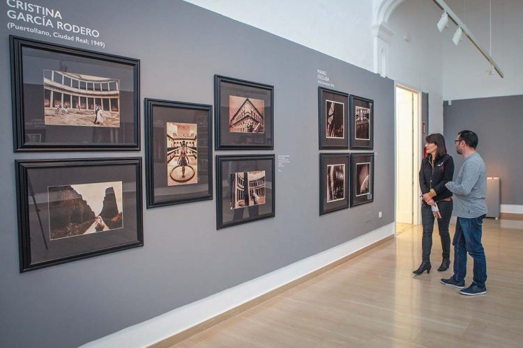 La Fundación Unicaja Ronda trae al Museo Peinado la muestra fotográfica ‘Últimas miradas. Alhambra’