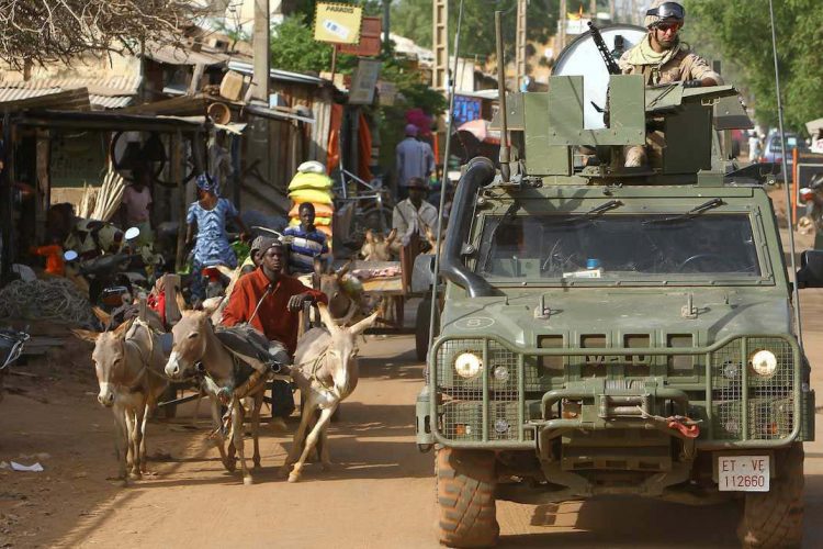 Los legionarios destinados en Mali inician su regreso a Ronda tras completar su misión