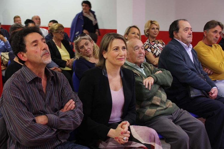 Isabel Aguilera es proclamada candidata a la Alcaldía por el PSOE una vez que Valdenebro ha formalizado hoy su renuncia