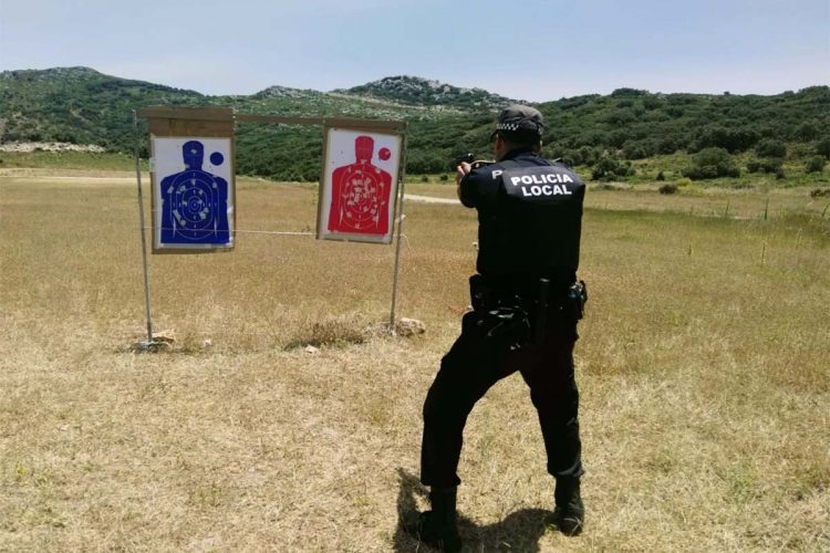 Ronda acoge este sábado la presentación del libro ‘En la línea de fuego’ en el que se analizan los enfrentamientos armados en los cuerpos de seguridad