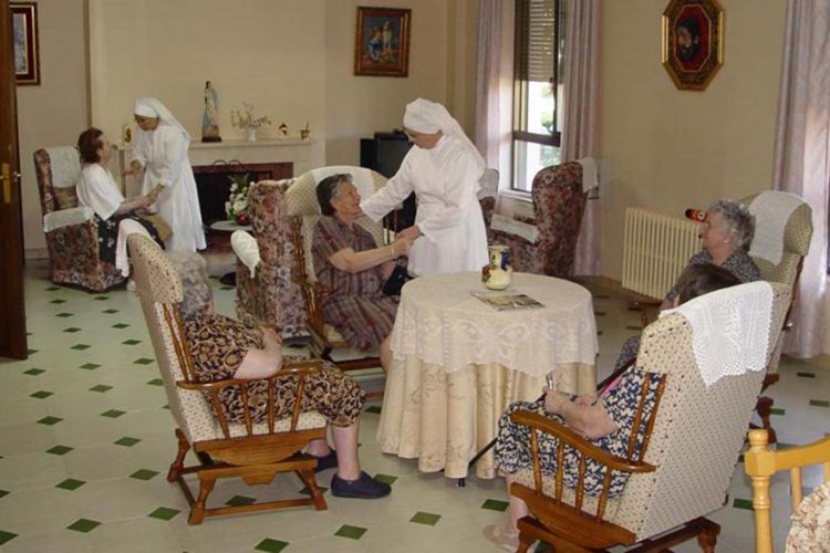 La Residencia de Ancianos hace un llamamiento a los rondeños ante la falta que tiene de alimentos perecederos para sus menús diarios