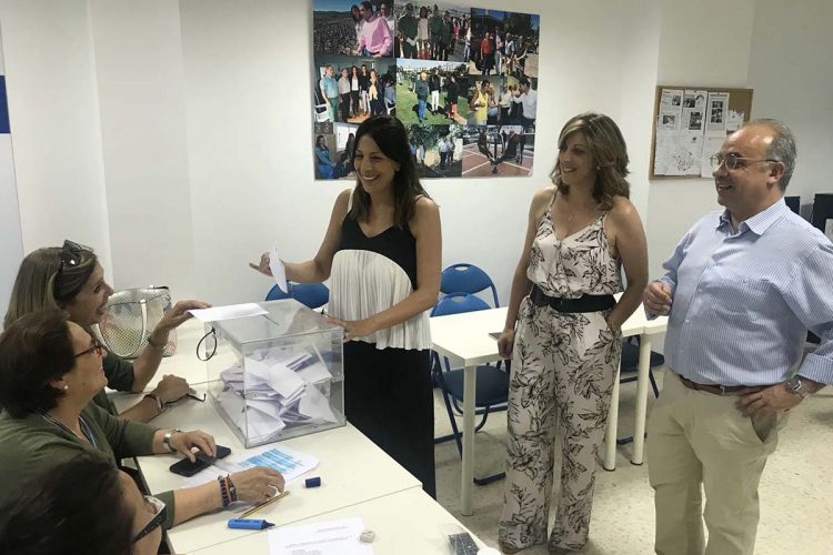 Casi la totalidad de los militantes del PP de Ronda han apoyado en las primarias la candidatura de Soraya Sáenz de Santamaría