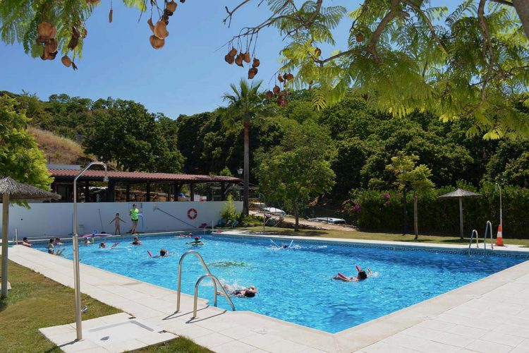 La piscina municipal de Faraján mantendrá abierta la temporada de baños hasta mediados de septiembre