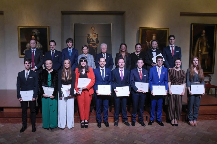 La Real Maestranza de Caballería de Ronda premia el esfuerzo en la Educación en su XXI edición de Becas y Premios a alumnos destacados