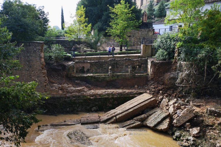 La Junta sólo incluye de forma directa 100.000 euros para Ronda por los daños del temporal para reparar los Baños Árabes