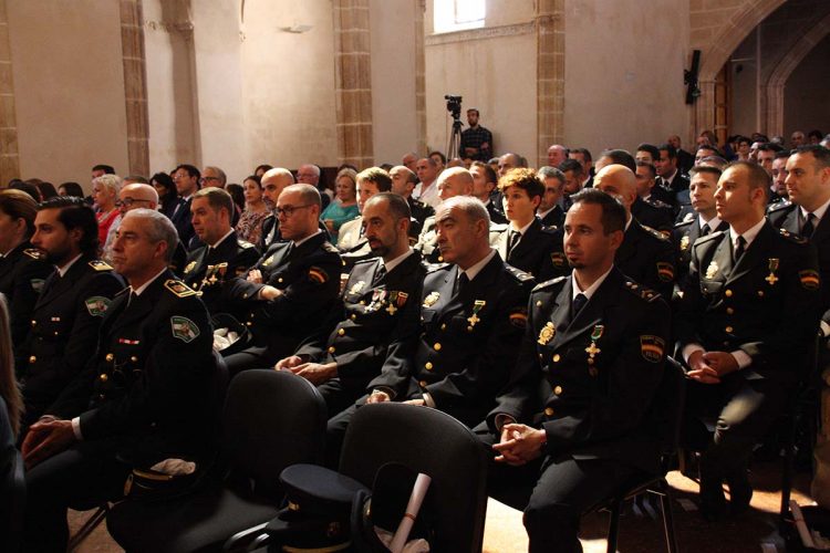 La Policía Nacional celebra el día de los Santos Ángeles Custodios con diferentes actos