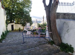 Camino de bajada al Tajo por El Campillo.