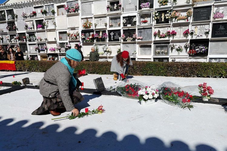 La Asociación de la Memoria Histórica ofrece un homenaje a los republicanos rondeños fusilados en la Guerra Civil