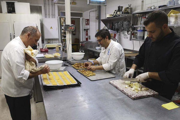 Los sabores más dulces de la Navidad están un año más en las vitrinas de Confitería Daver