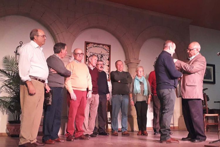 La Peña Flamenca reúne a sus socios para disfrutar de su tradicional comida de Navidad