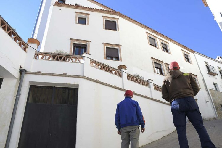 Faraján realiza mejoras en la Residencia de Ancianos del Valle del Genal