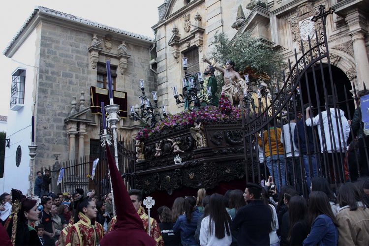 Paco Pérez : «La Hermandad del Huerto intenta transmitir fe, devoción y amor hacia nuestros Titulares cuando sale por las calles de Ronda»