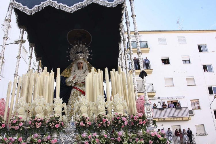 La Hermandad del Prendimiento se prepara para la salida extraordinaria de María Stma. del Rosario