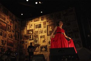 La cantante en el Teatro Espinel.