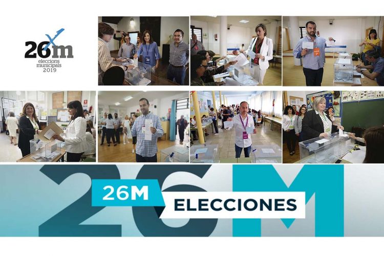 Los candidatos a la Alcaldía de Ronda votan en el inicio de la jornada electoral del 26M. La participación sube 2,32 puntos hasta el 30,35% en el avance de las 14.00 horas