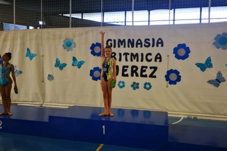 El Club AGRA se trae del Torneo de Gimnasia Rítmica de Jerez dos medallas de oro y otras dos de bronce