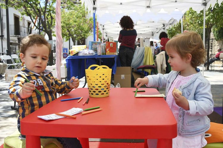 Benalauría celebrará este próximo domingo su XIII Feria del Libro