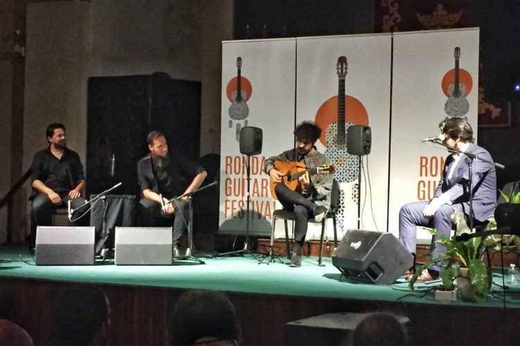 IV Festival Internacional de la Guitarra de Ronda: Joselito Acedo la guitarra flamenca más dinámica, el guitarrista que se retrata a sí mismo