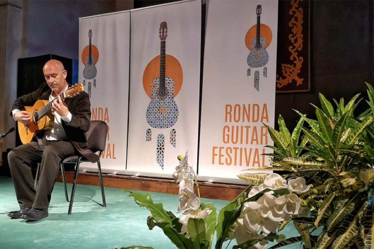 IV Festival Internacional de Ronda: Paco Seco, la magia y el misterio de la guitarra andaluza