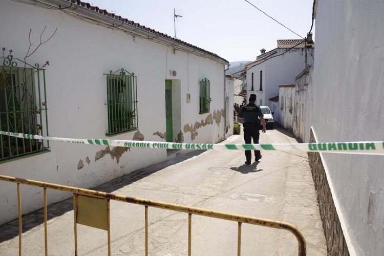 Consternación en la Estación de Gaucín tras la localización de los cuerpos sin vida de un matrimonio por un posible caso de violencia de género