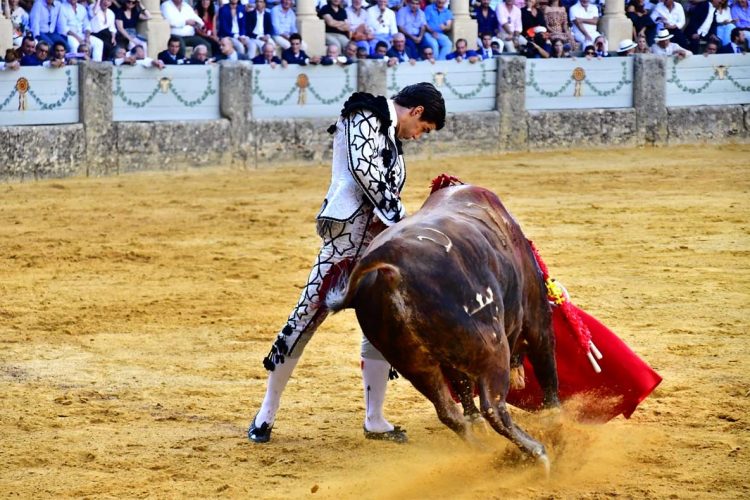 Los Rejones y la Goyesca se celebrarán, el mismo día, en la mañana y la tarde el sábado de la Feria de Pedro Romero