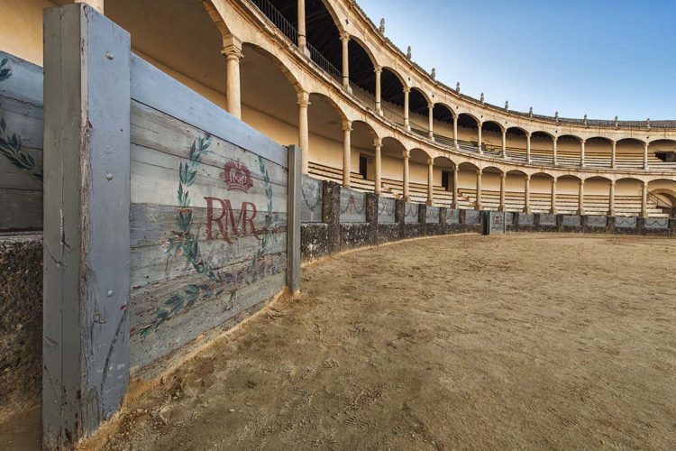 La Maestranza de Caballería. Un lucro cesante para Ronda