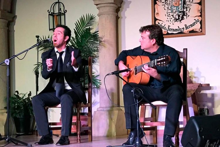 Gran recital de Raúl Montesinos en la Peña Flamenca de Ronda