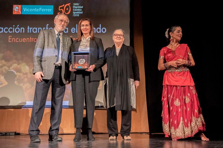 La Fundación Vicente Ferrer premia la colaboración del Ayuntamiento de Ronda