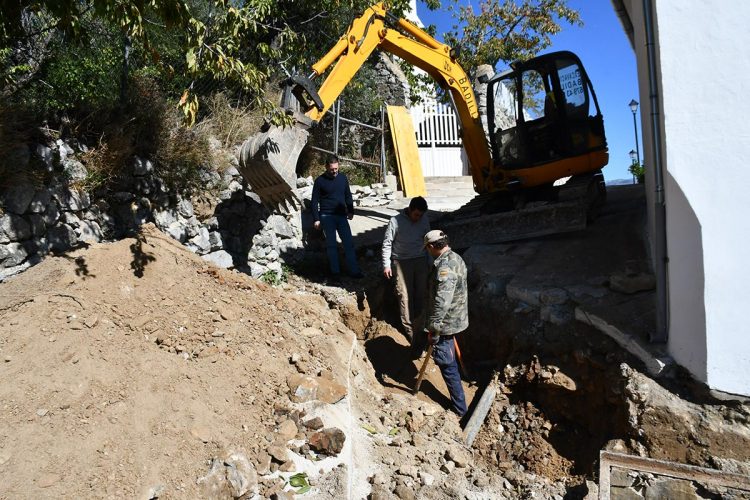 Cartajima inicia los trabajos para la eliminación del cableado en la calle Bandolero Andrés García