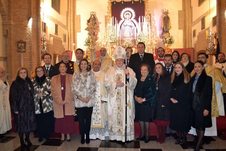 Ronda celebra el día de la Patrona, la Virgen de la Paz, con una solemne misa oficiada por el cardenal Carlos Amigo Vallejo