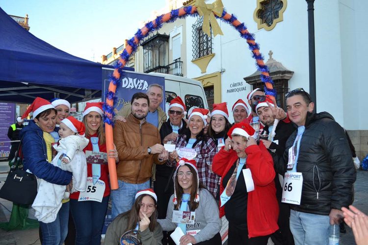 Ronda despide el año con la tradicional Carrera de San Corbata