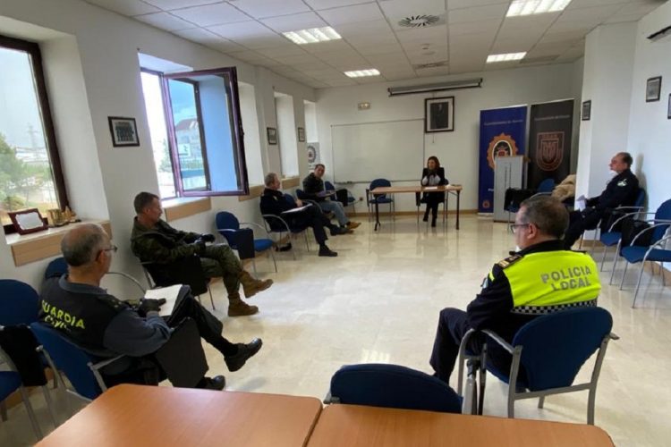 La alcaldesa y los mandos de los cuerpos de seguridad de Ronda se reunirán a diario para establecer las acciones del Estado de Alarma
