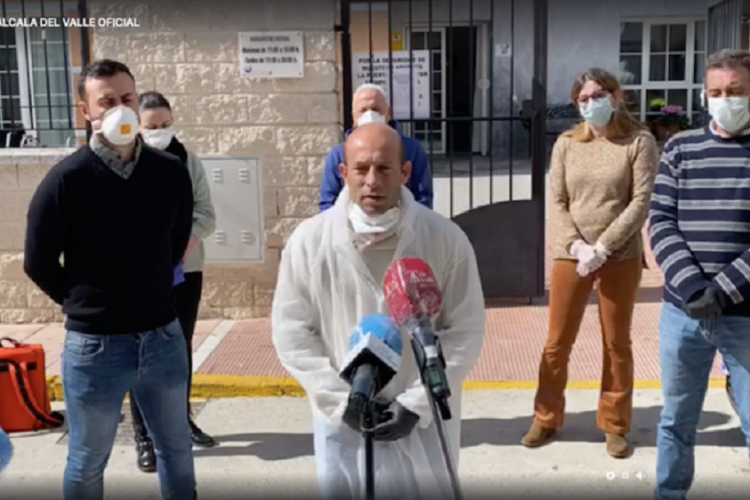 Crisis sanitaria: 22 de los 28 ancianos de la residencia de Alcalá del Valle contagiados por coronavirus superan la enfermedad y dan negativo
