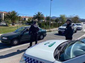 Control de la Policía Local en La Planilla.